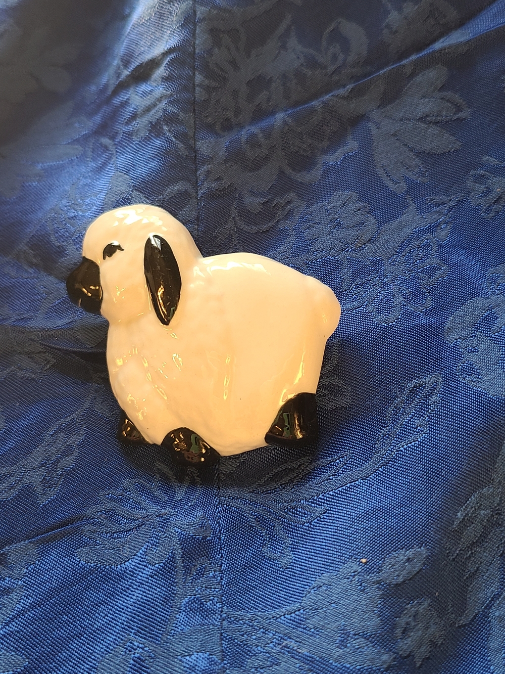 Hand Crafted Cream and Black Sheep Lapel Pin